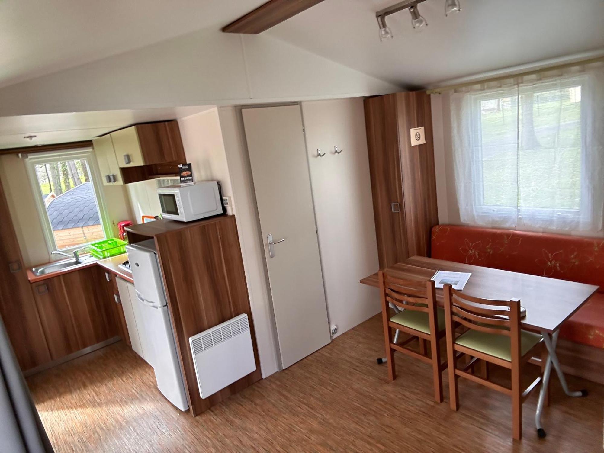 Camping Les Petites Minaudieres Coussay-les-Bois Rum bild