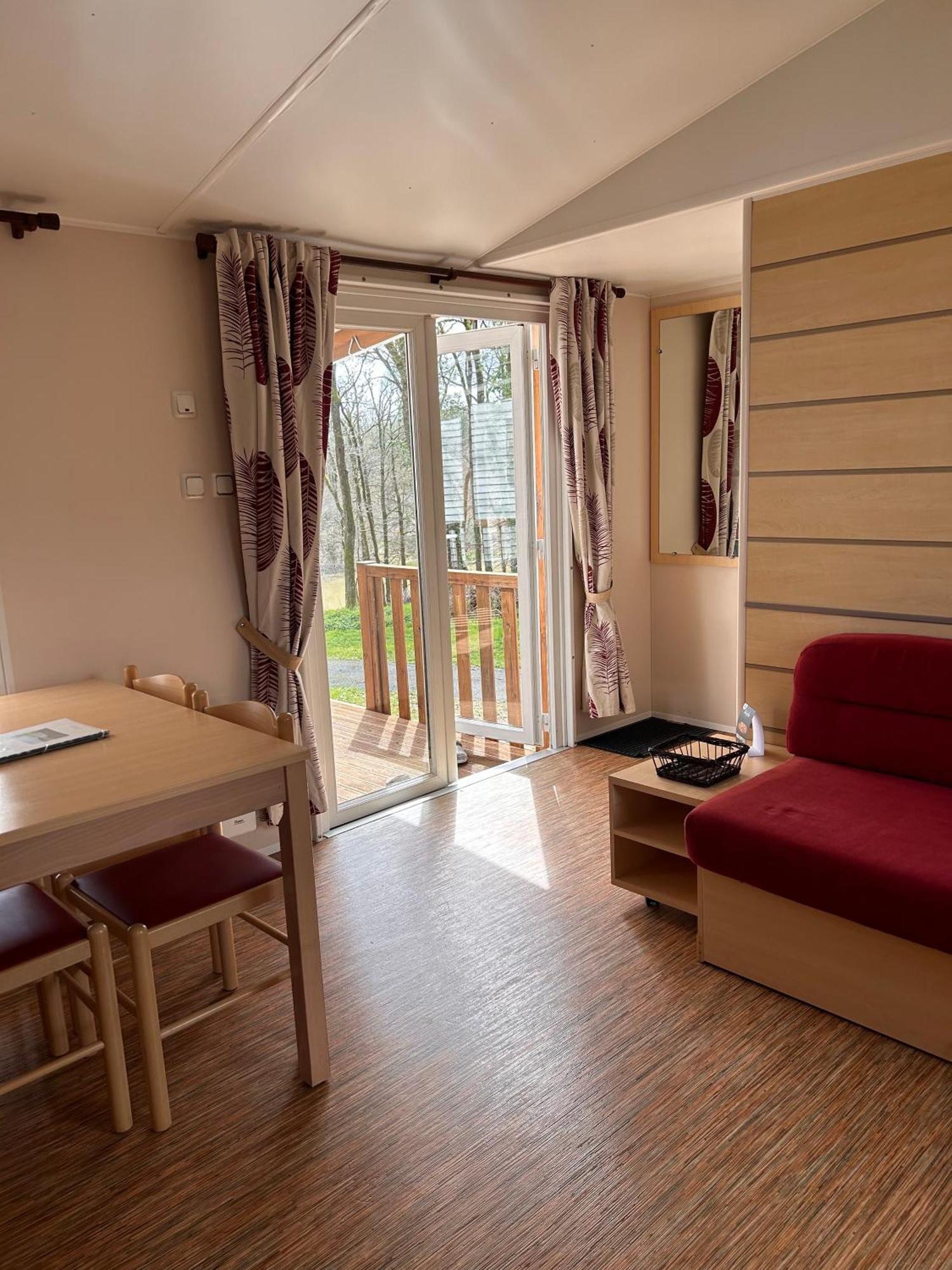 Camping Les Petites Minaudieres Coussay-les-Bois Rum bild