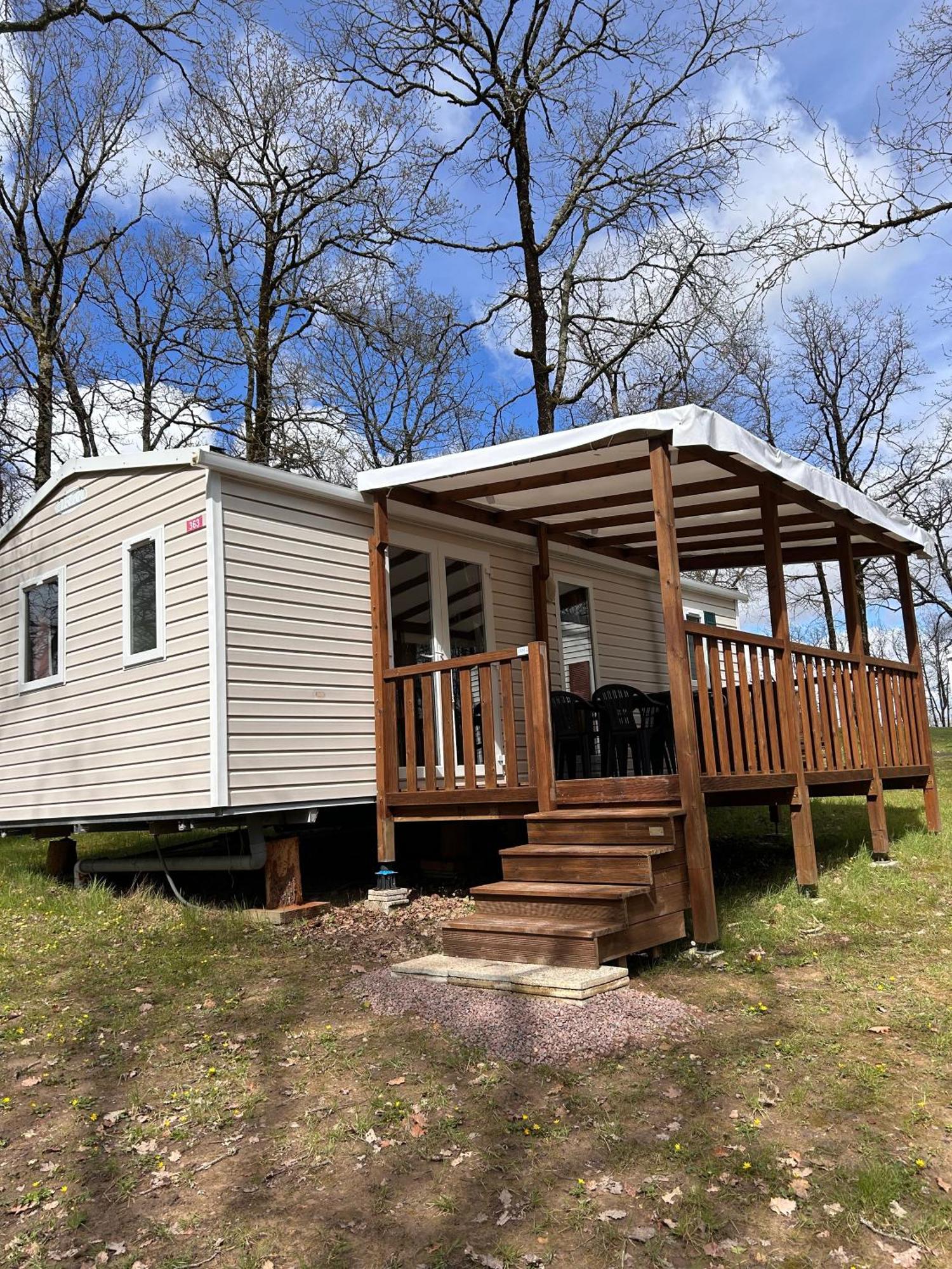 Camping Les Petites Minaudieres Coussay-les-Bois Rum bild